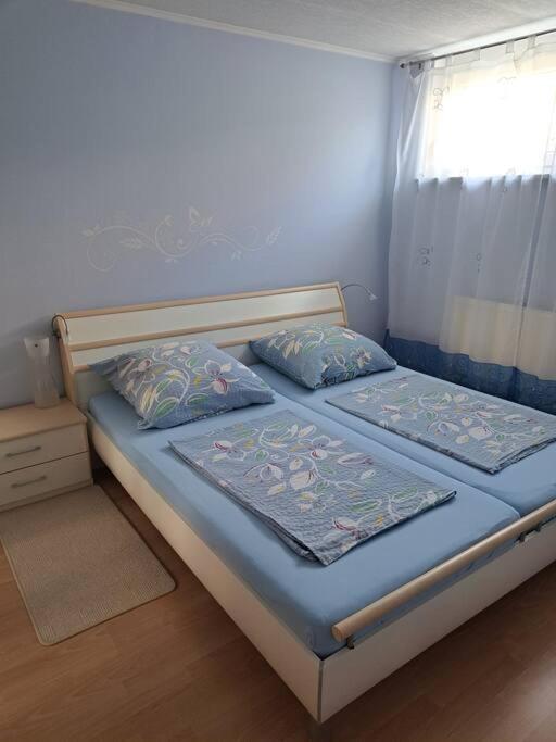 Schoene 2 Zimmer Wohnung Fürth Kültér fotó