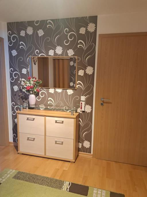 Schoene 2 Zimmer Wohnung Fürth Kültér fotó